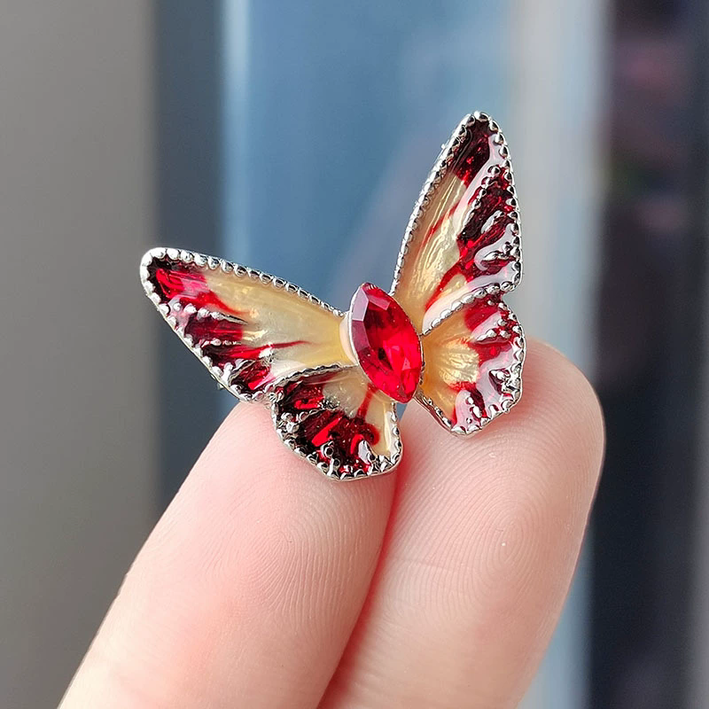 New Arrival Crystal Butterfly  - Suit Supply Wedding Party บทวิจารณ์และราคา