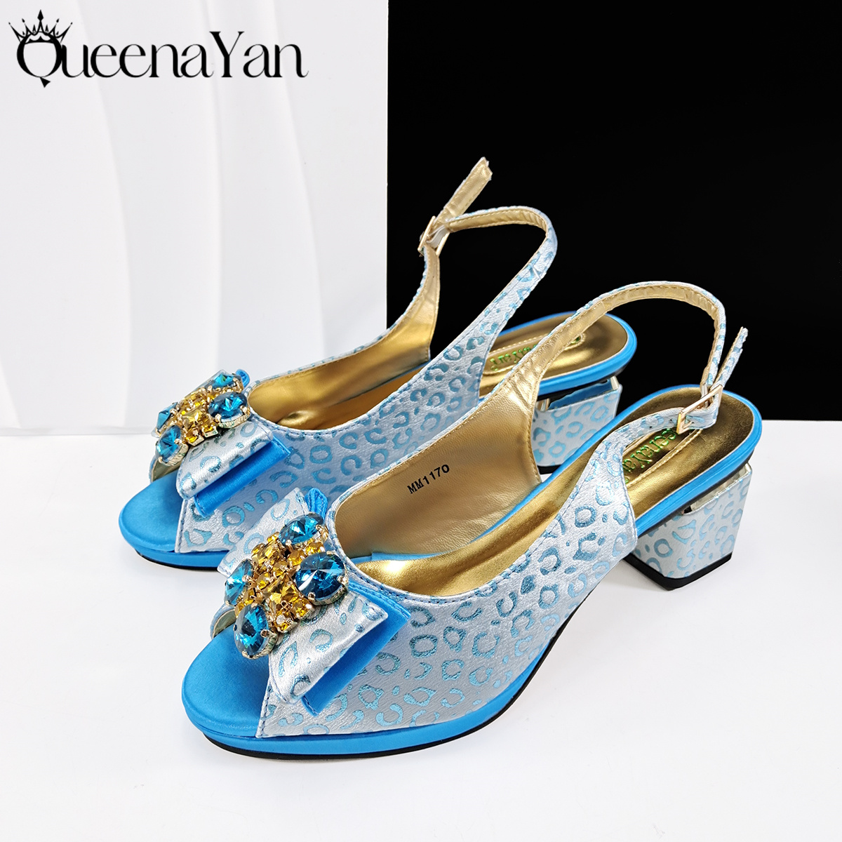Queena Yan Light Blue Elegant  - Wedding Packaging บทวิจารณ์และราคา