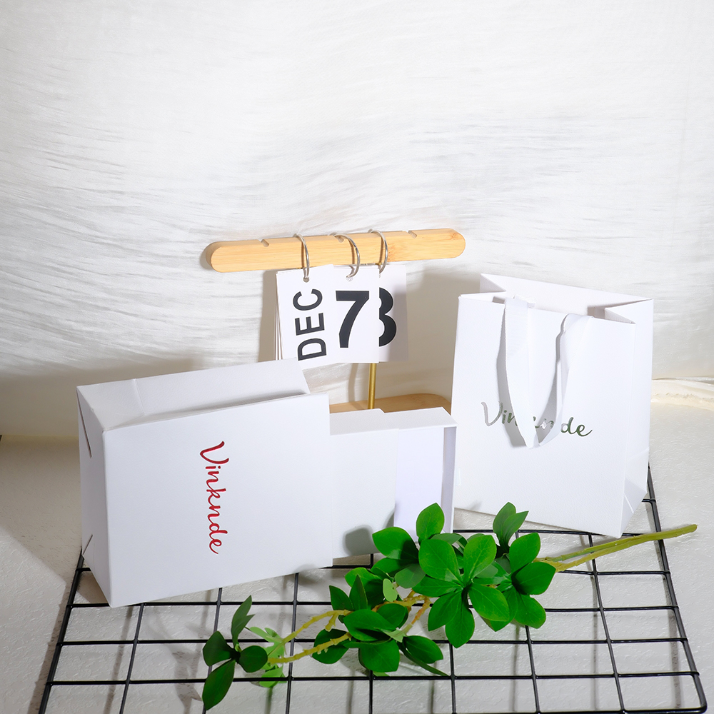 Custom Logo 12.5x15x7.5cm Navy - Wedding Favor Box บทวิจารณ์และราคา