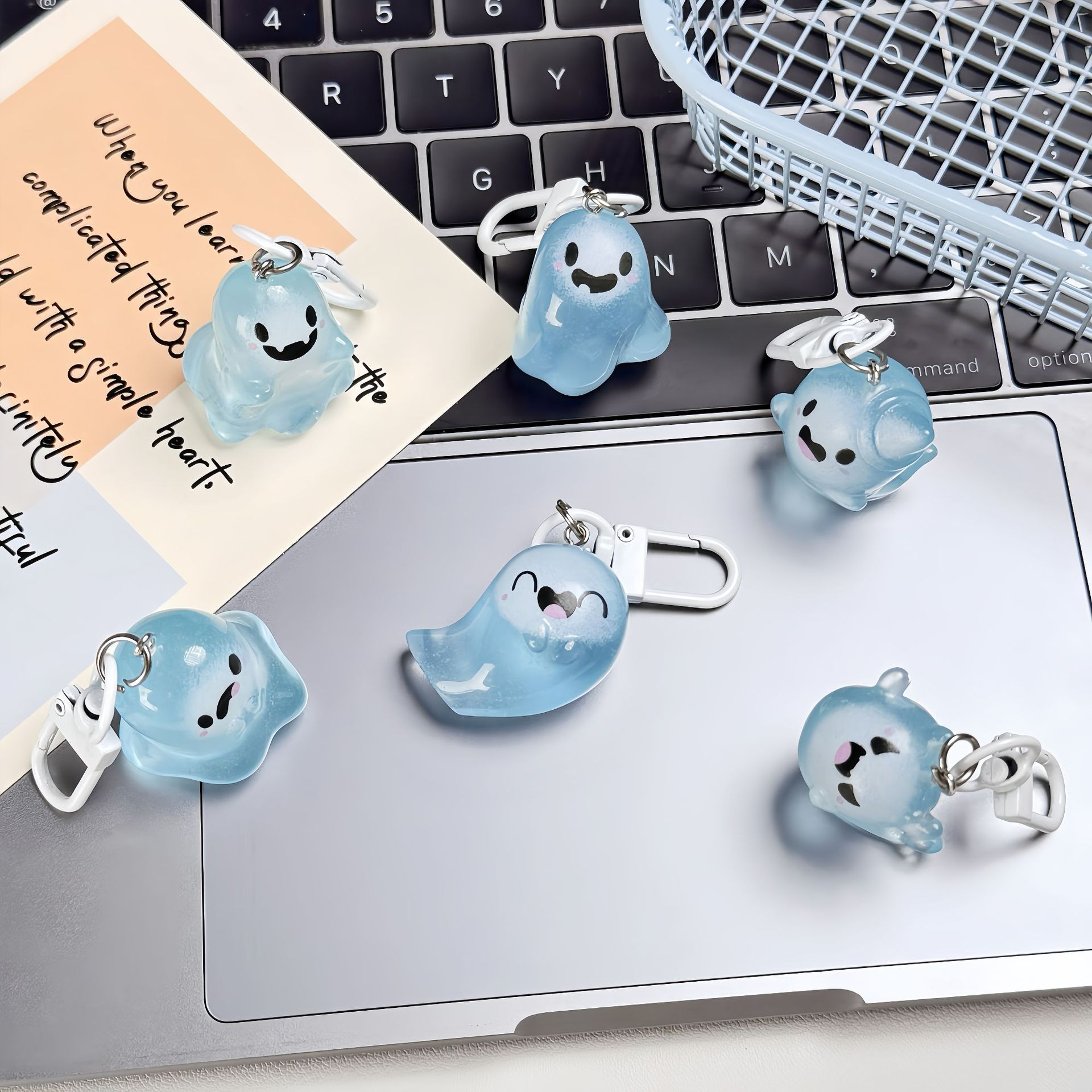 Halloween Jelly Ghost Keychain - Wedding Yes บทวิจารณ์และราคา