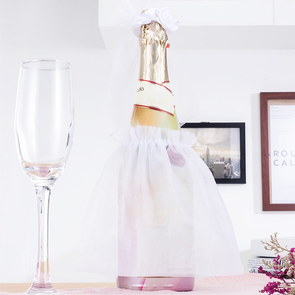 1Set Wedding Wine Bottle Cover - Suit Supply Wedding Party บทวิจารณ์และราคา